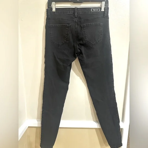 Women's Black Jeans - Picture 6 of 6